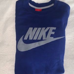 NIKE SWEAT SHIRT